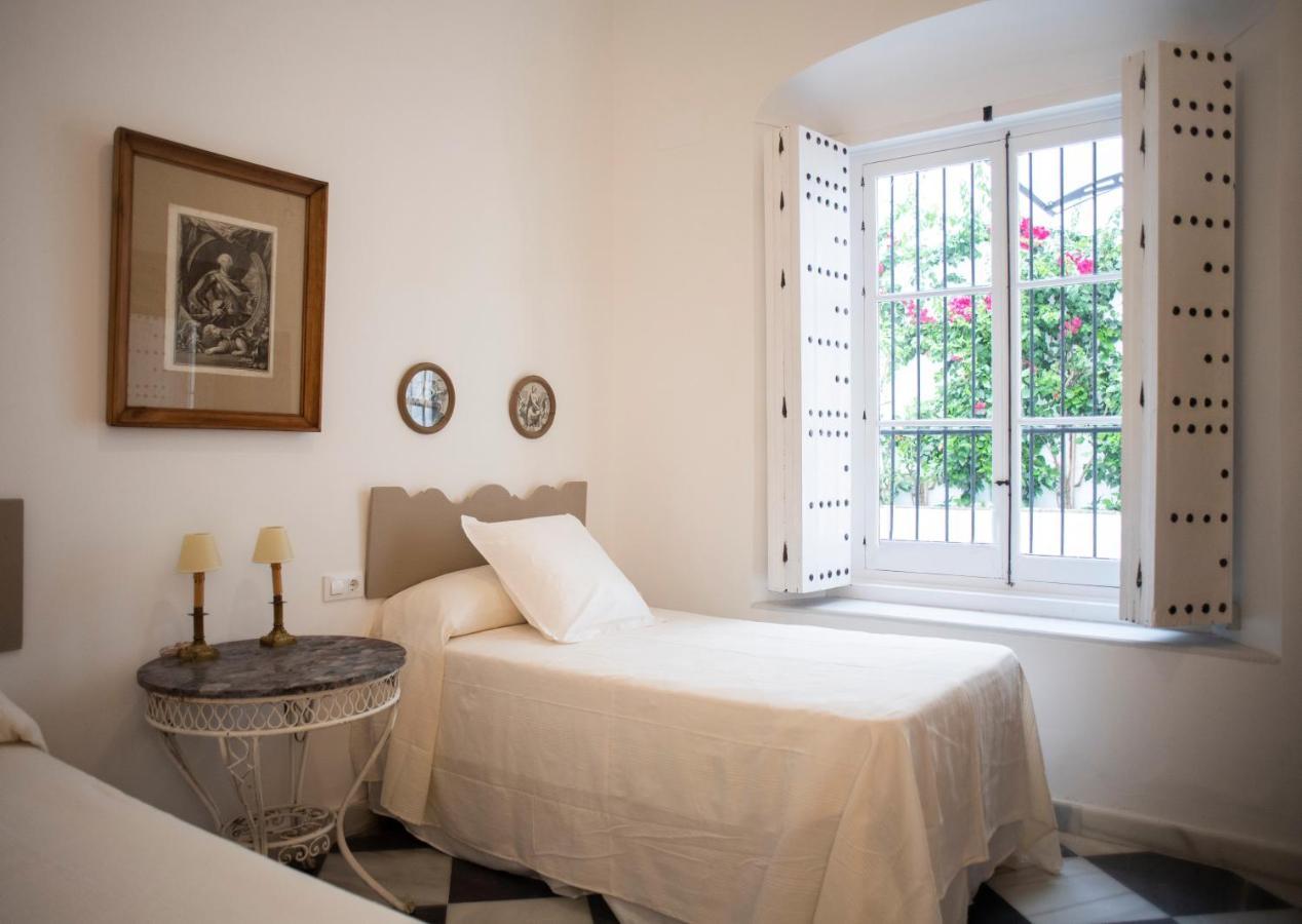 Gatu Premium Apartamento Palacio Oneto Con Jardin Privado " Preferente Mayores De 25 Anos Y Familias " El Puerto de Santa María Eksteriør bilde